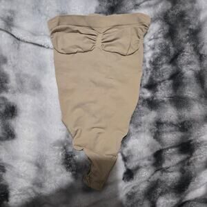 SKIMS Sculpting Bodysuit Tube Top M Beige Strapless Shapewear Small Pinhole